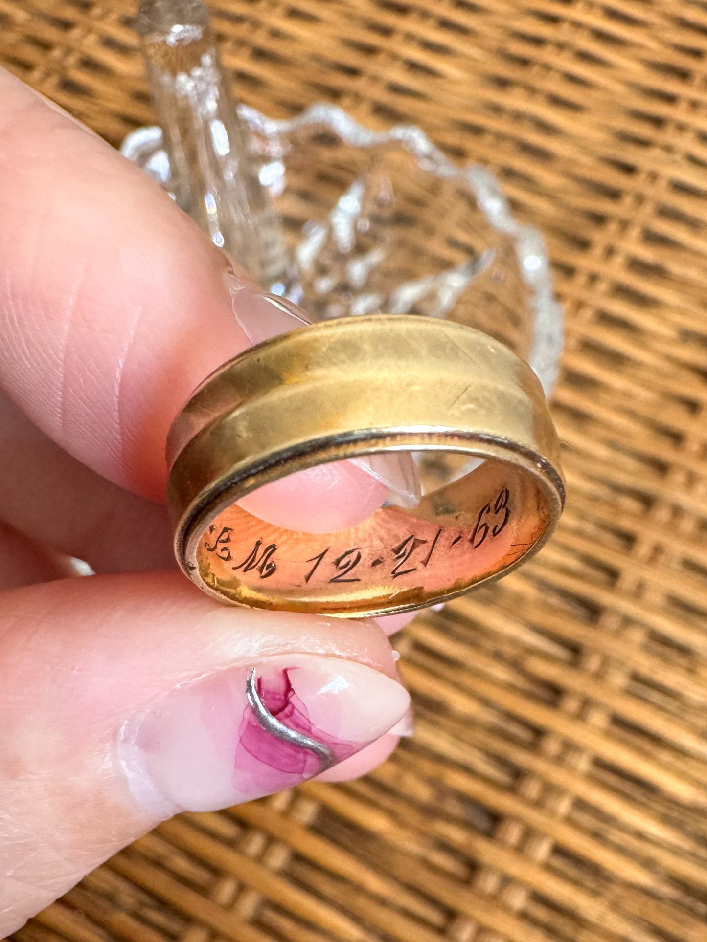 Vintage 14K ArtCarved Band with Hand Engraving