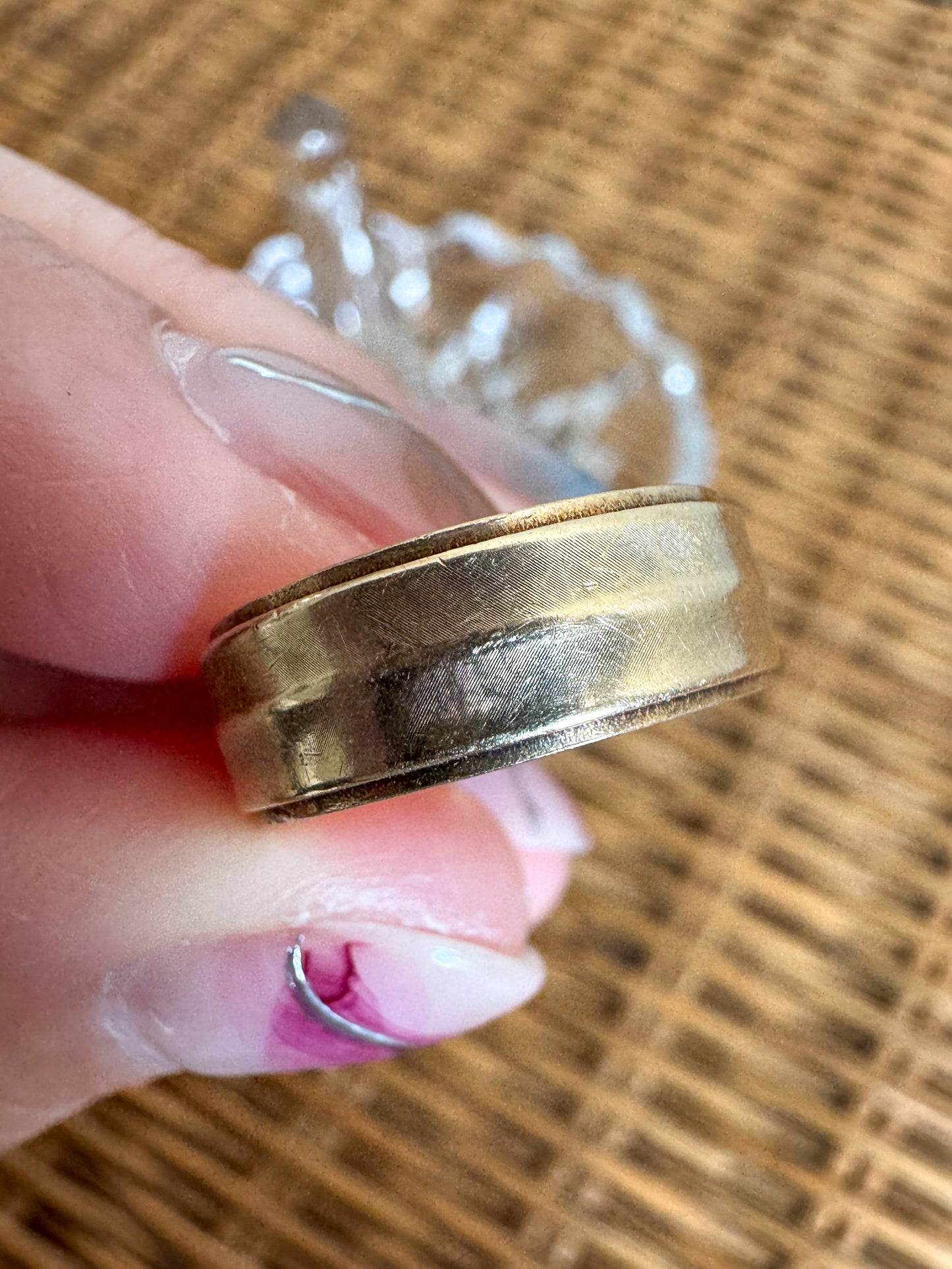 Vintage 14K ArtCarved Band with Hand Engraving