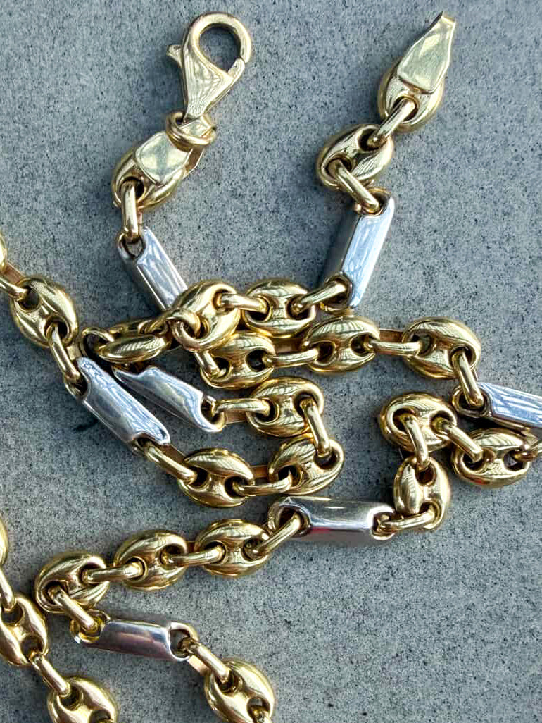 Two-Tone Puffed Gucci Necklace