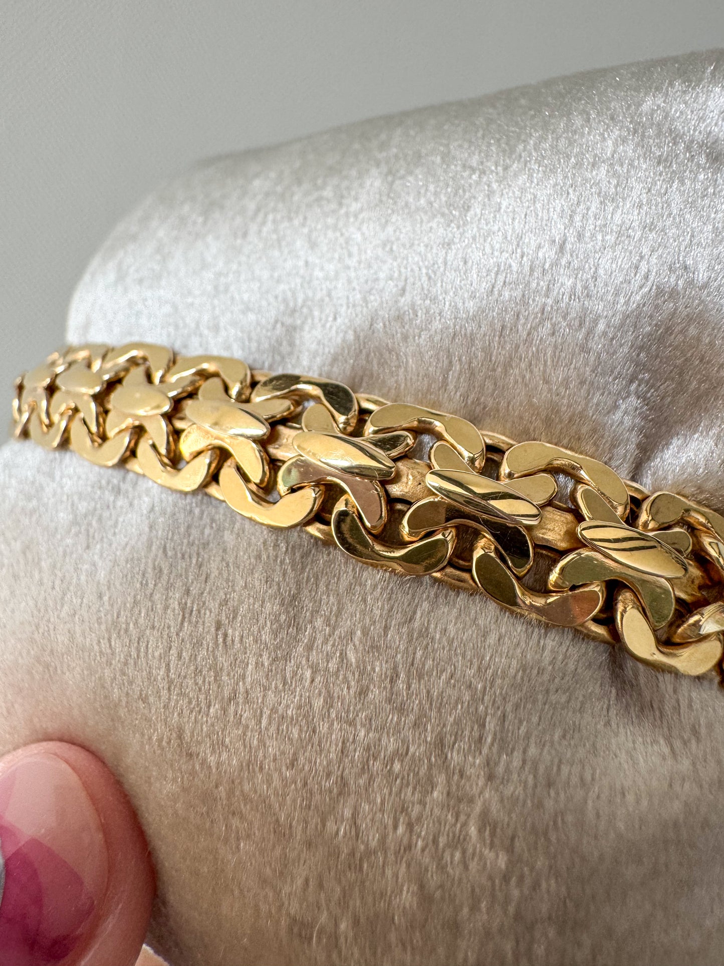 14K Yellow Gold Aurafin Flat Link Bracelet