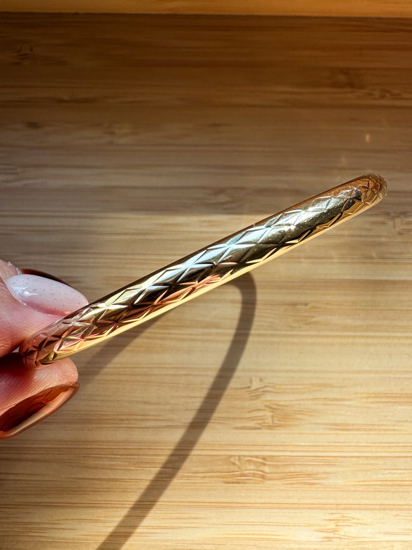 14K Diamond Cut Hinged Bangle