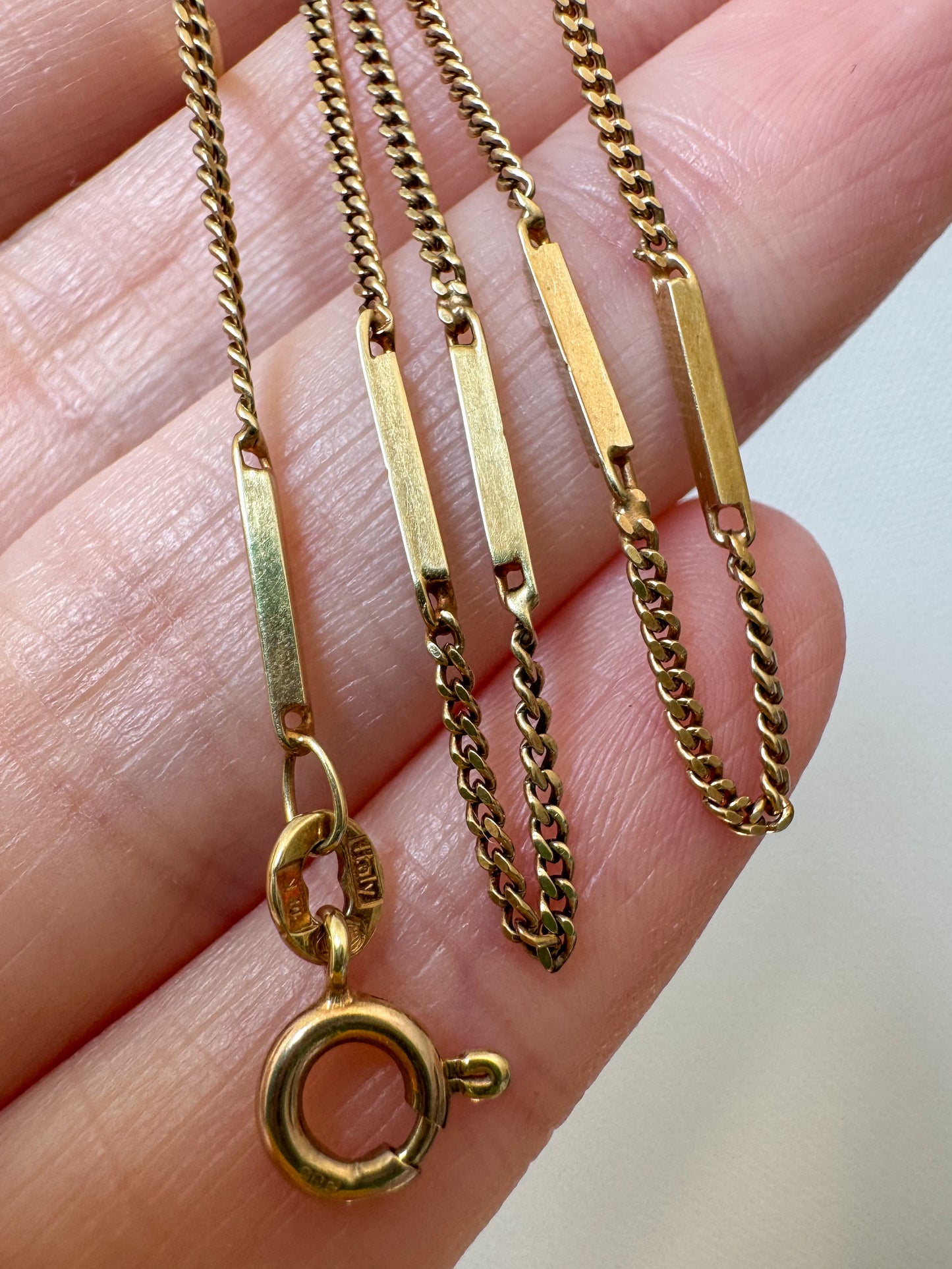 Vintage 14K Gold UnoAErre Bar Link Station Chain
