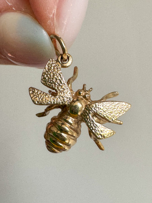 Vintage 10K Gold Bee Charm
