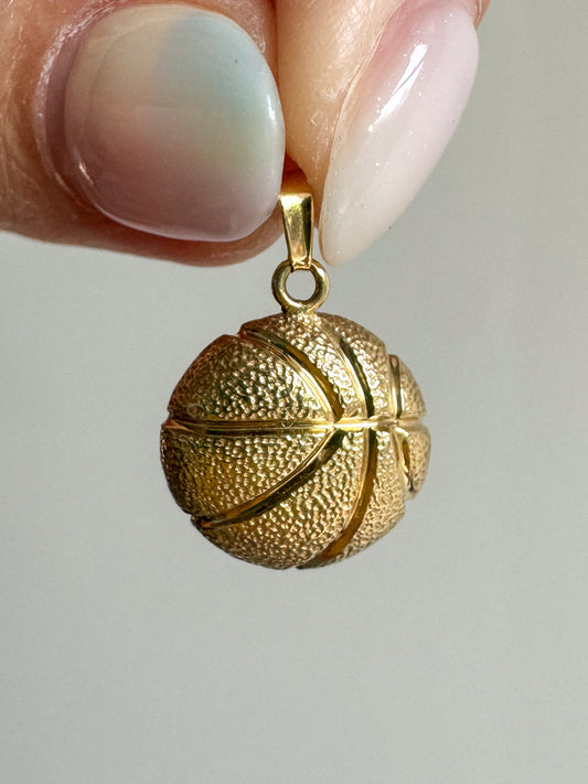 Vintage 14K Gold Basketball Charm
