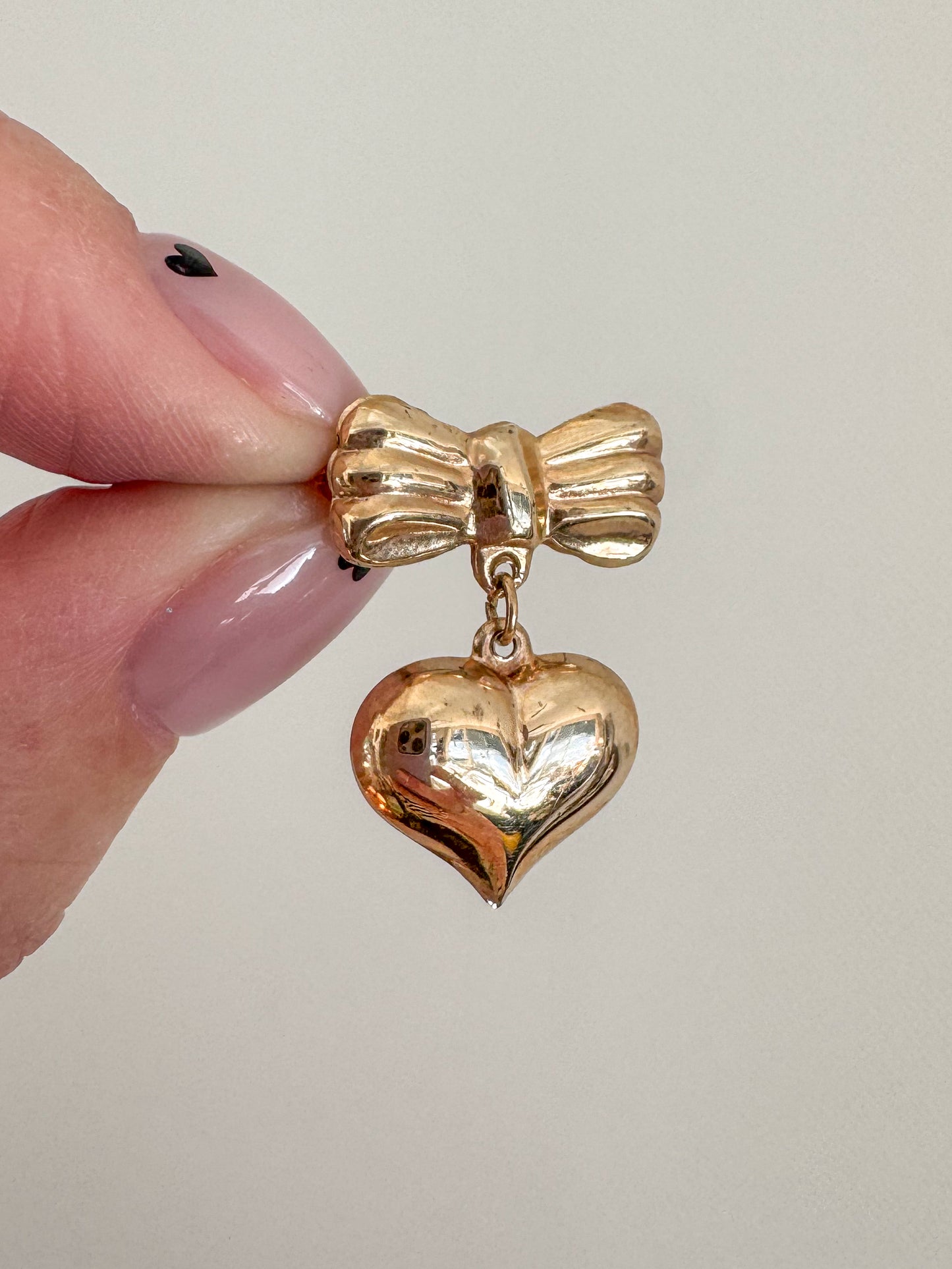 Vintage 14K Bow and Heart Brooch