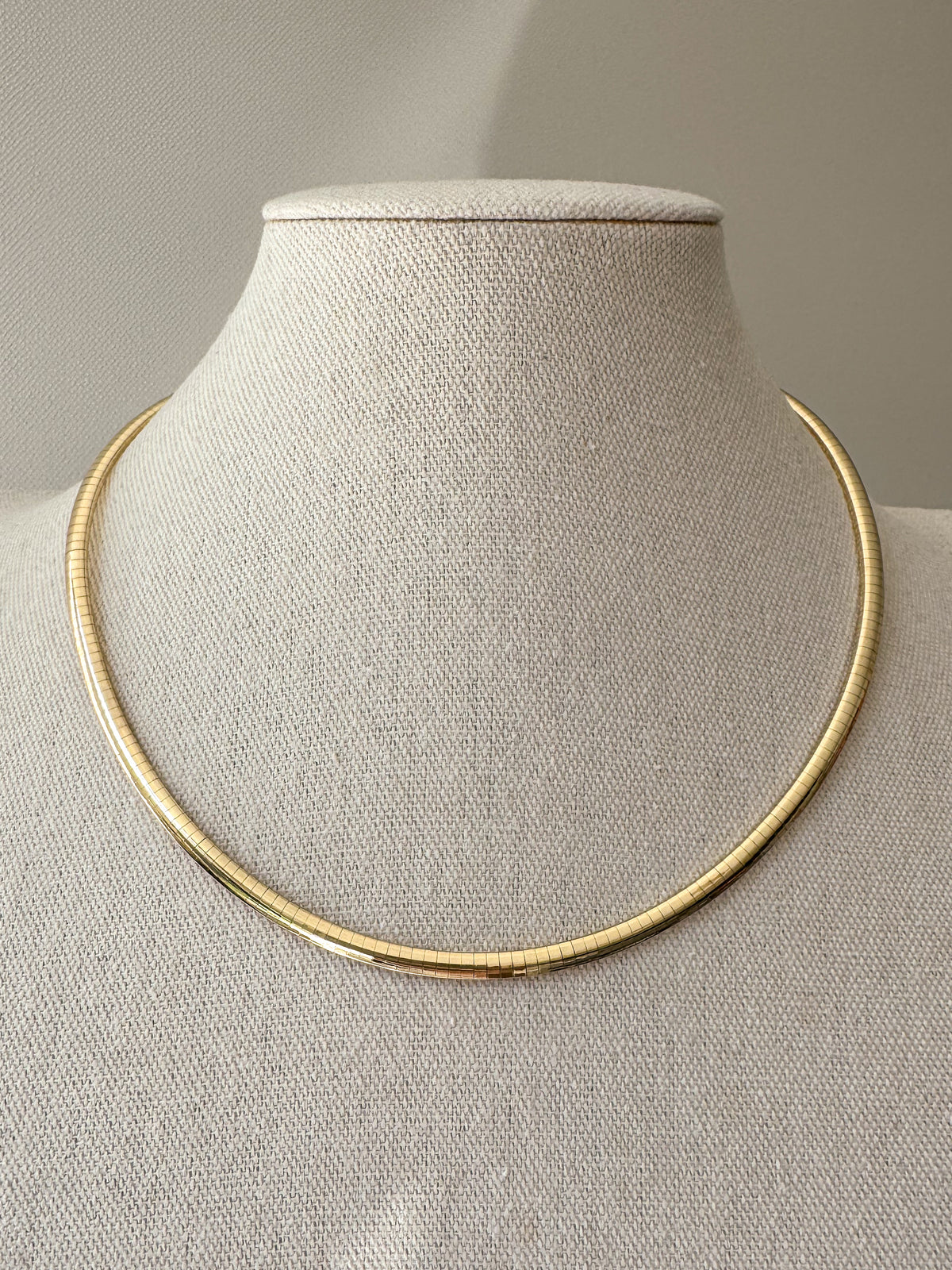 Vintage 14K Gold Omega Collar Necklace