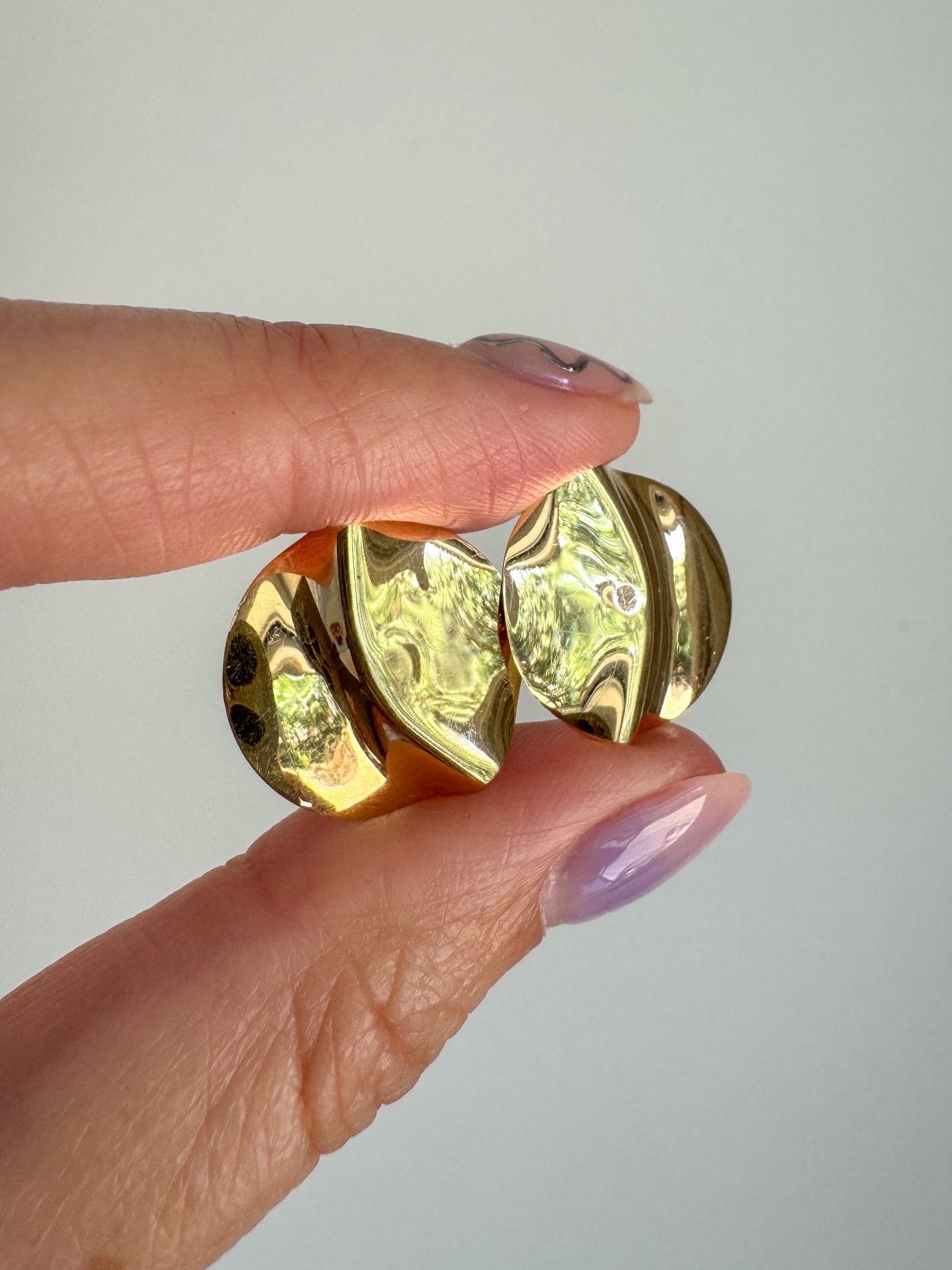 Vintage 14K Gold Round Crinkle Earrings