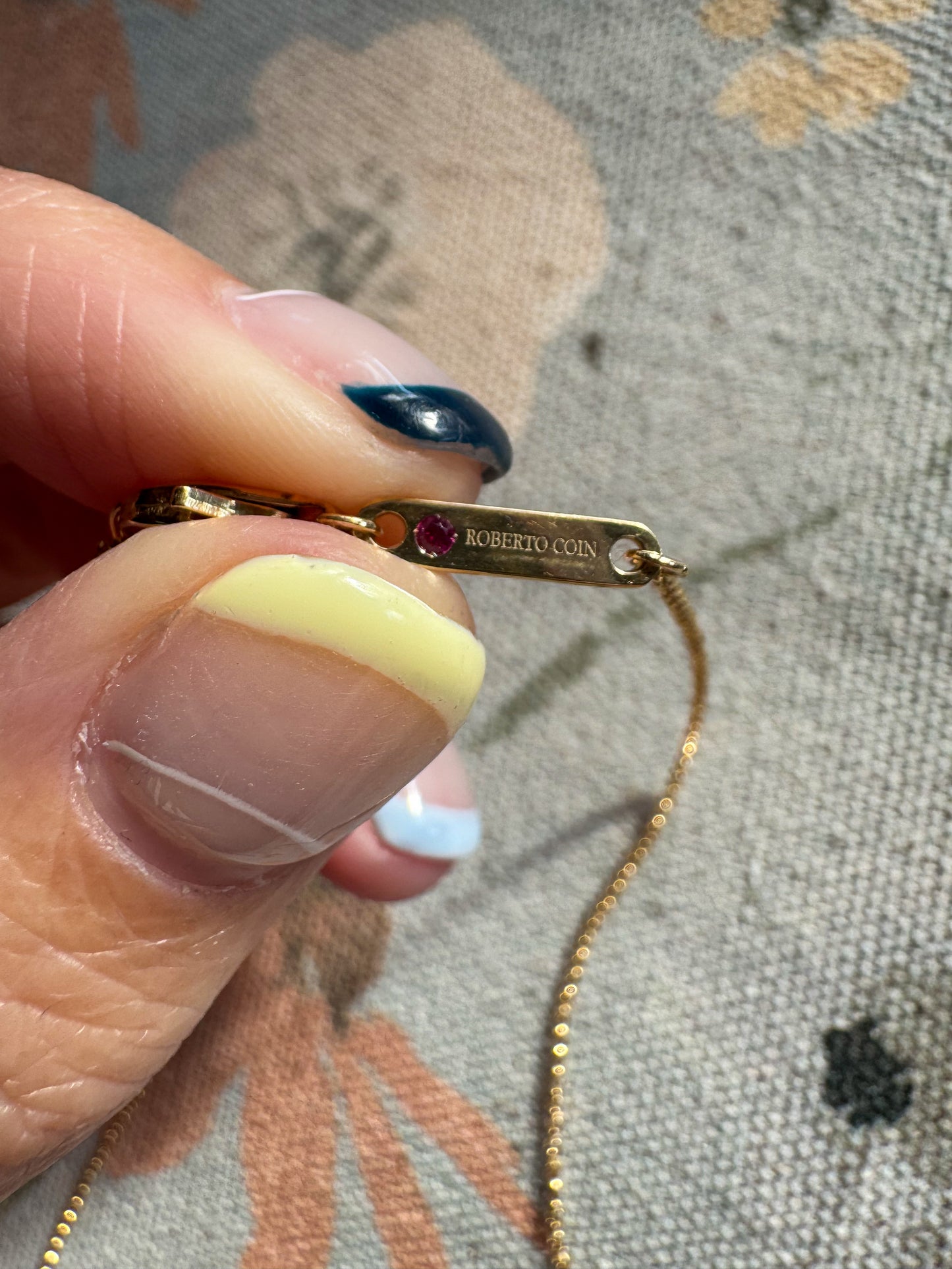 Pre-Loved 18K Roberto Coin Medium Princess Flower Necklace