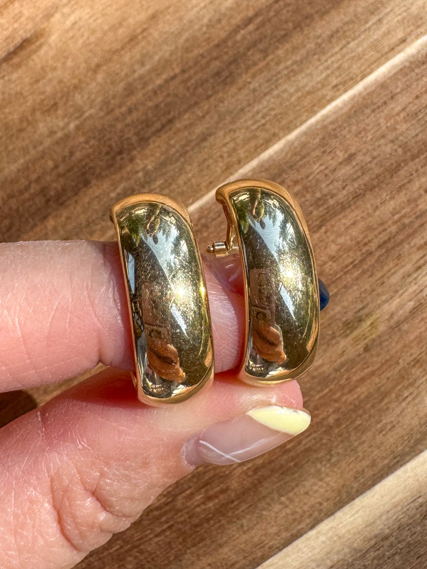 Vintage 14K Chunky Hoops