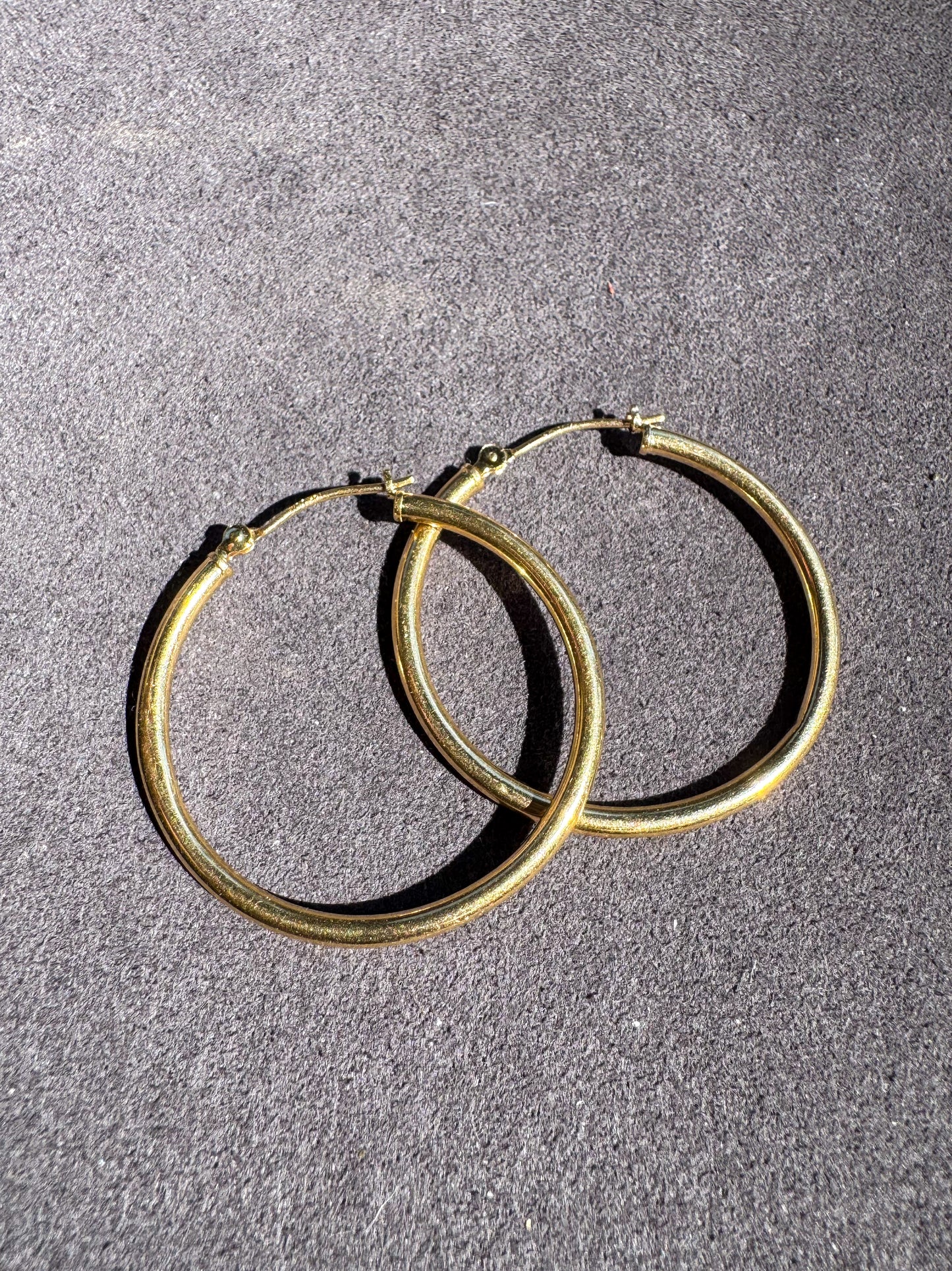 14K Super Simple Circular Hoops