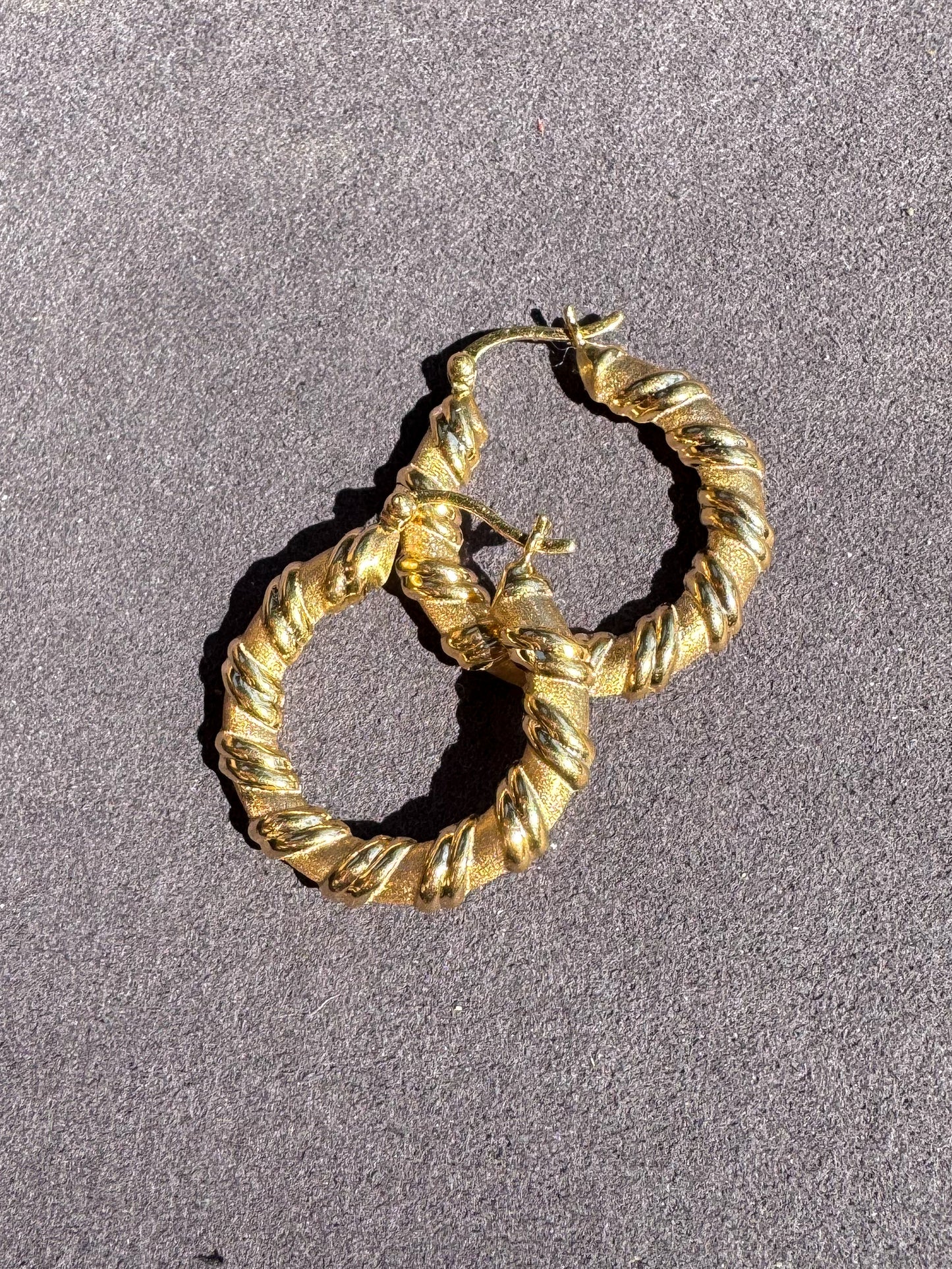 14K Twisted Rope Hoops