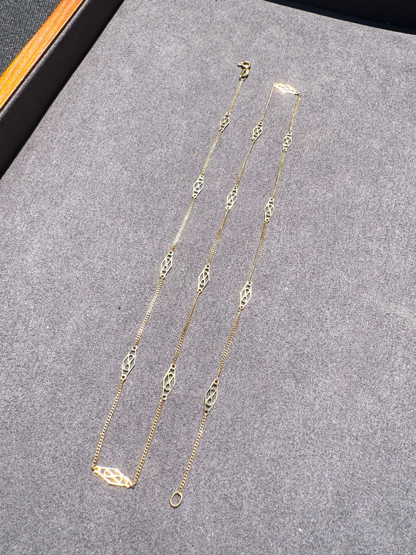 Vintage 14K 24 Inch Italian Filigree Infinity Link Station Necklace