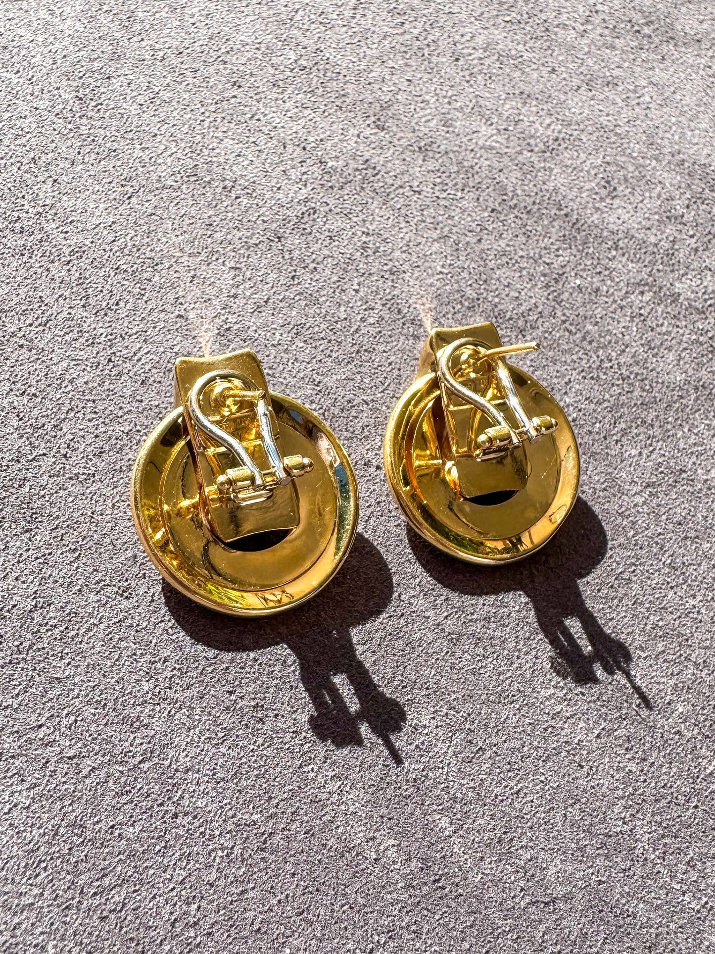14K Retro 80s Door Knocker Earrings