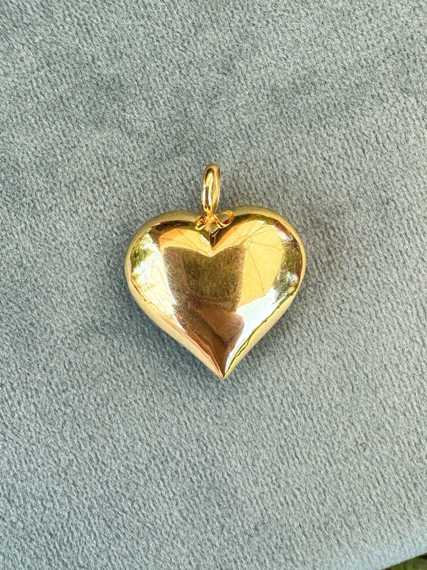 18K Puffy Heart Pendant