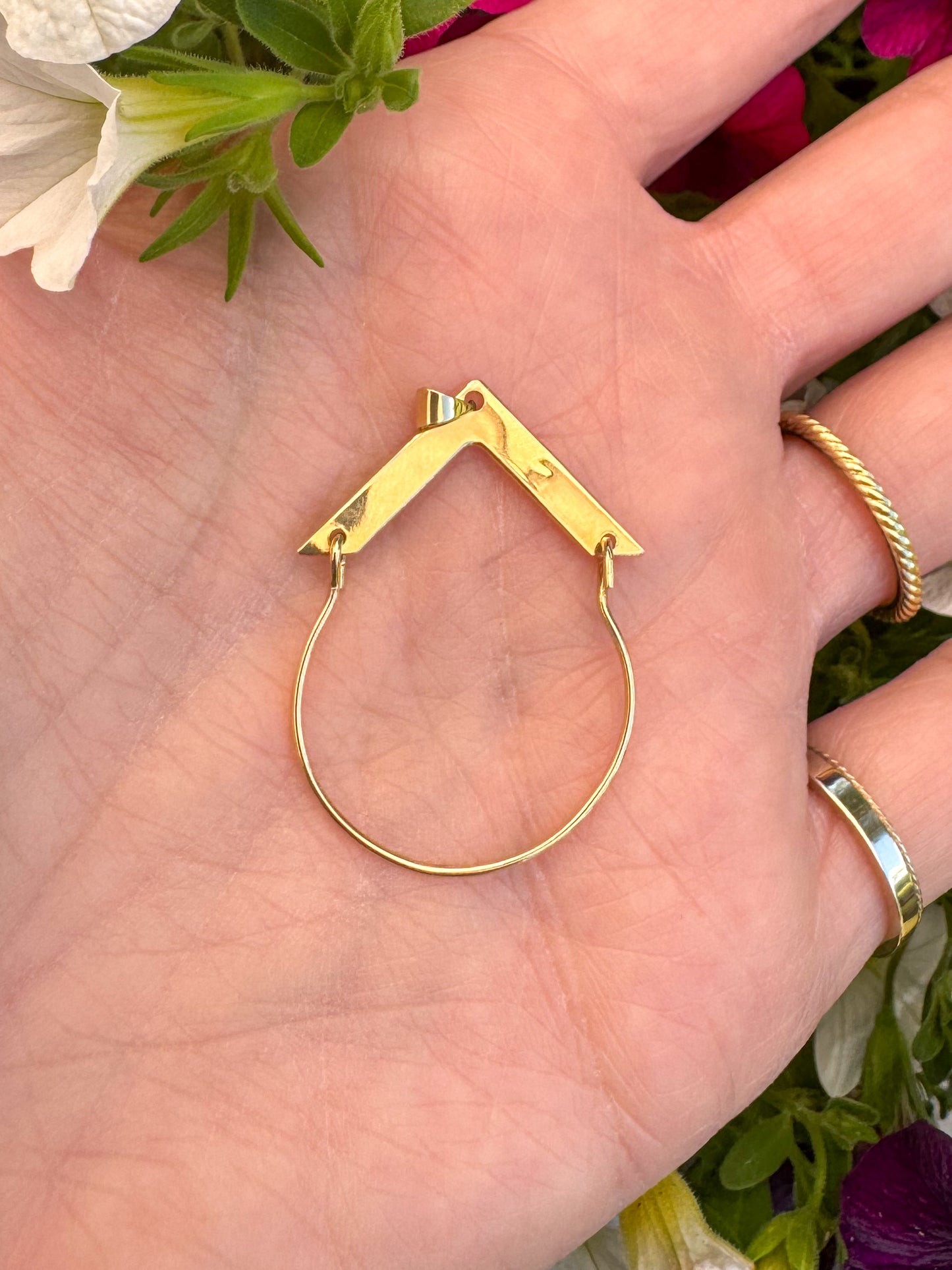 Vintage 1960s Charm Holder