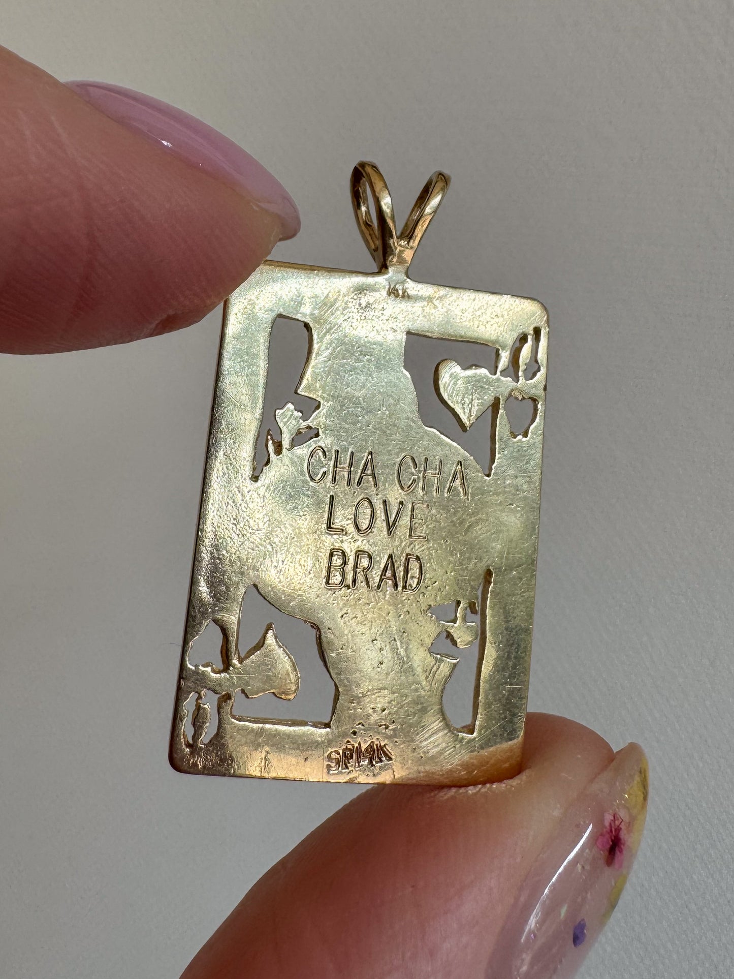 Vintage 14K Queen of Hearts Pendant