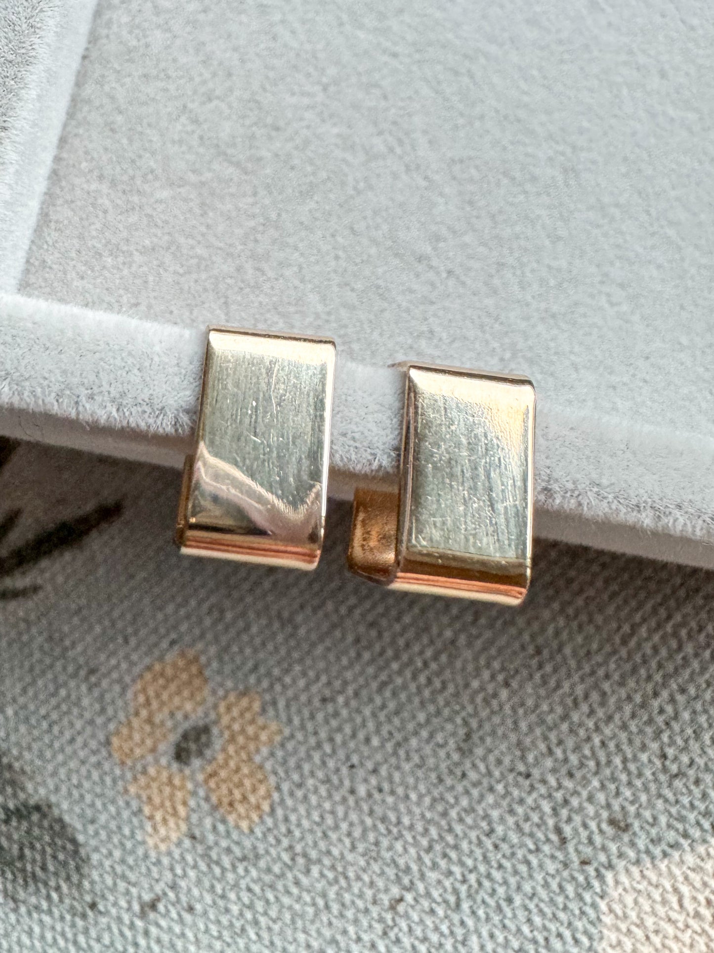 14K Square Post-Back Huggies