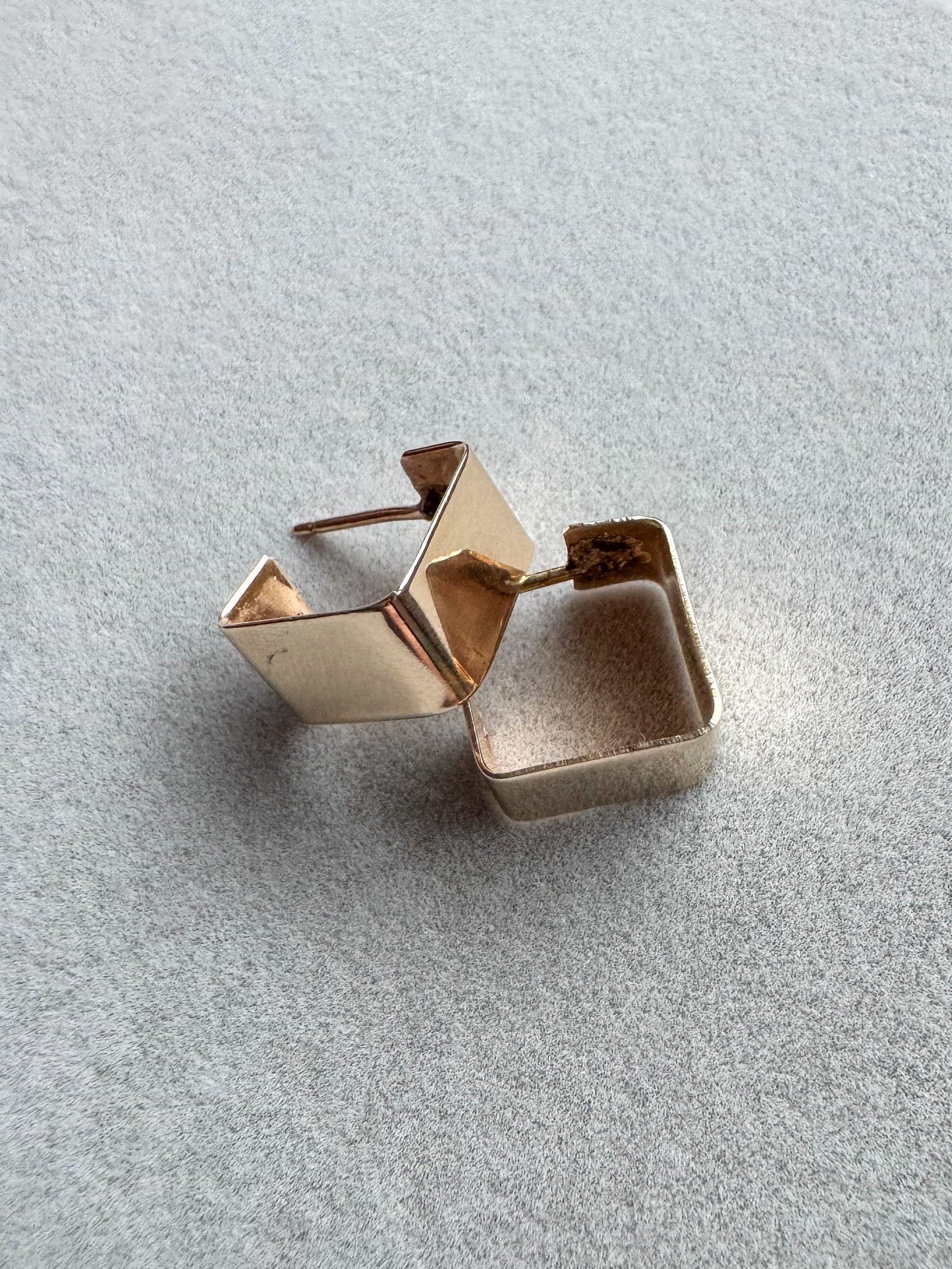 14K Square Post-Back Huggies