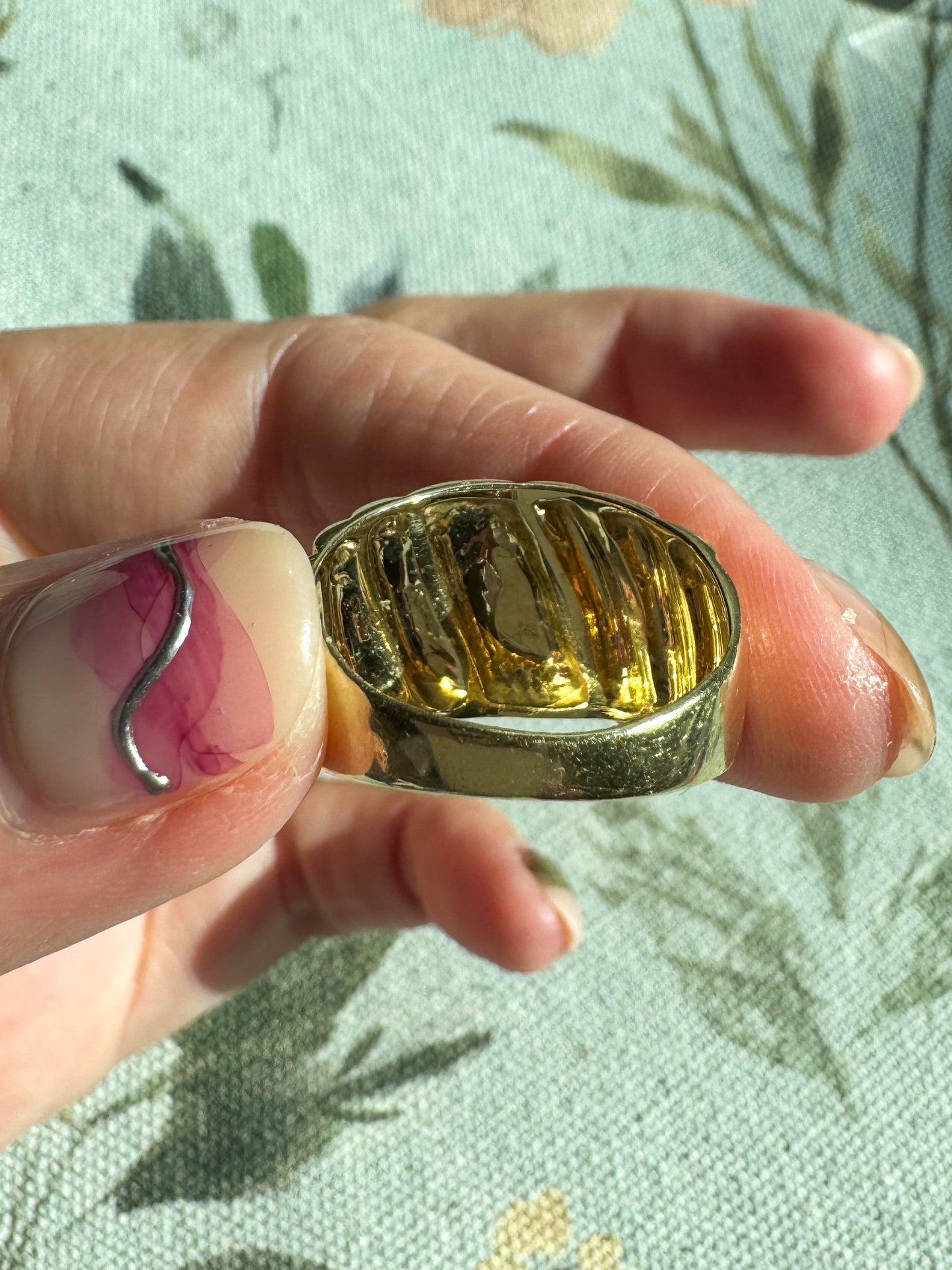 14K Scalloped Statement Ring